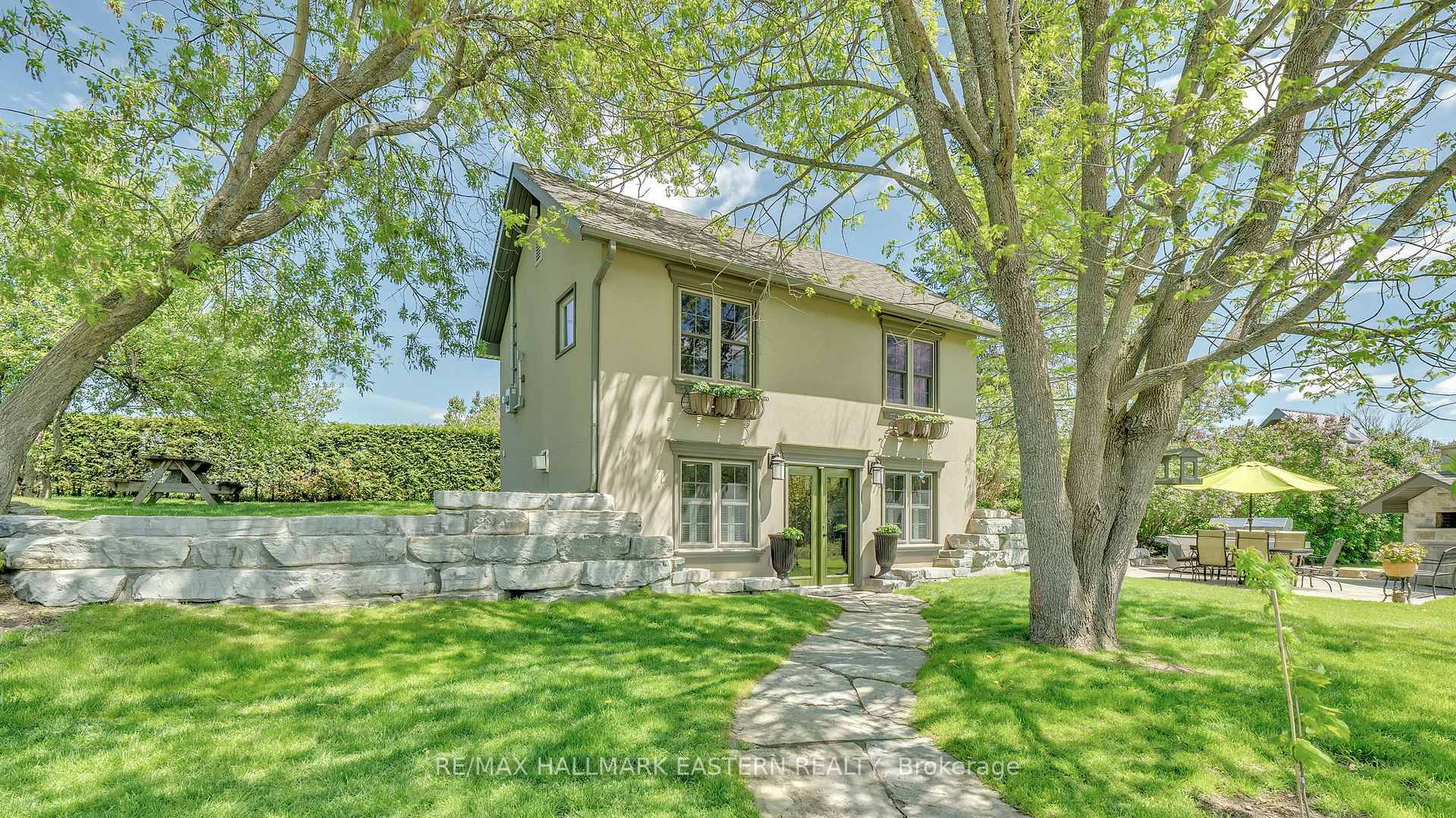 Property Photo: 551 &Amp 565 Cooney Island Road E ON K0L 2S0