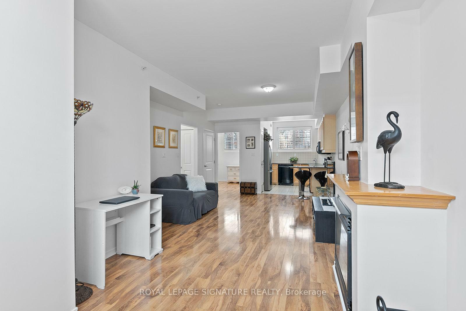 Property Photo: 1785 Eglinton Avenue E 103 ON M4A 2Y6