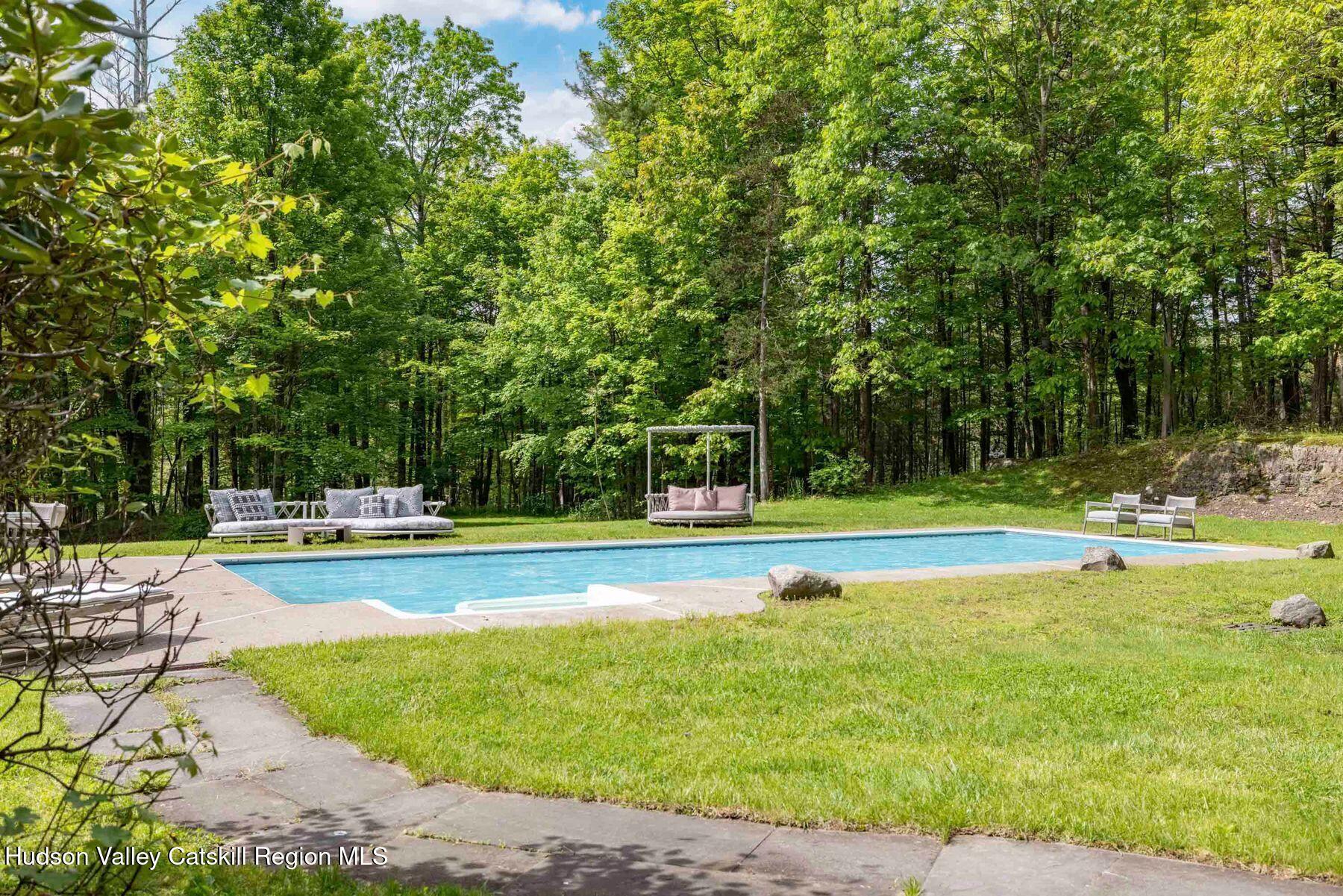Property Photo:  16 Juniper  NY 12498 