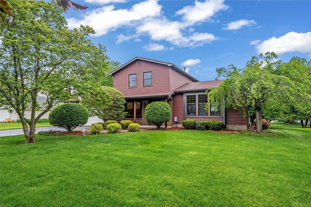 Property Photo:  139 Gary Drive  NY 14420 