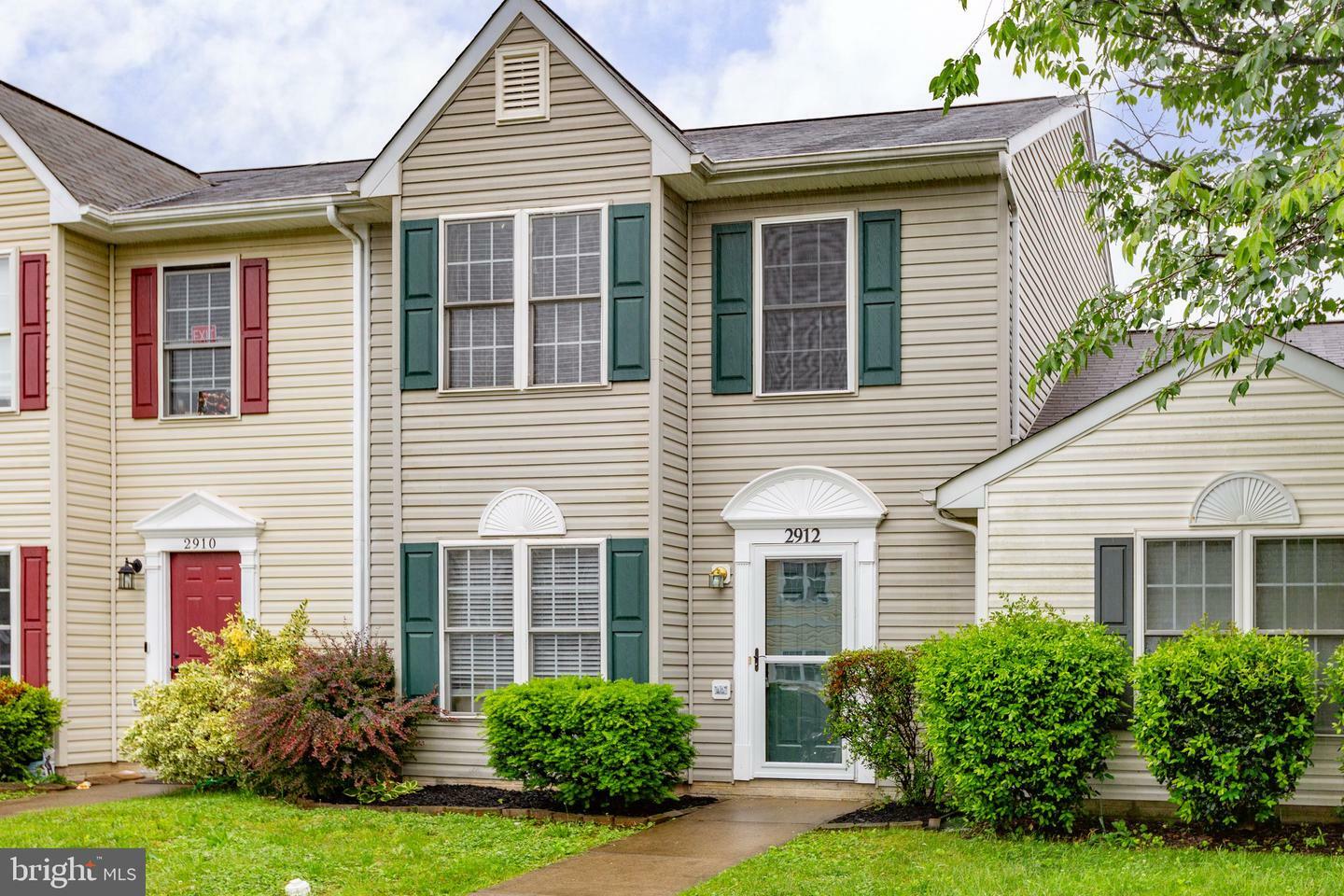 Property Photo:  2912 Broyhill Court  VA 22408 