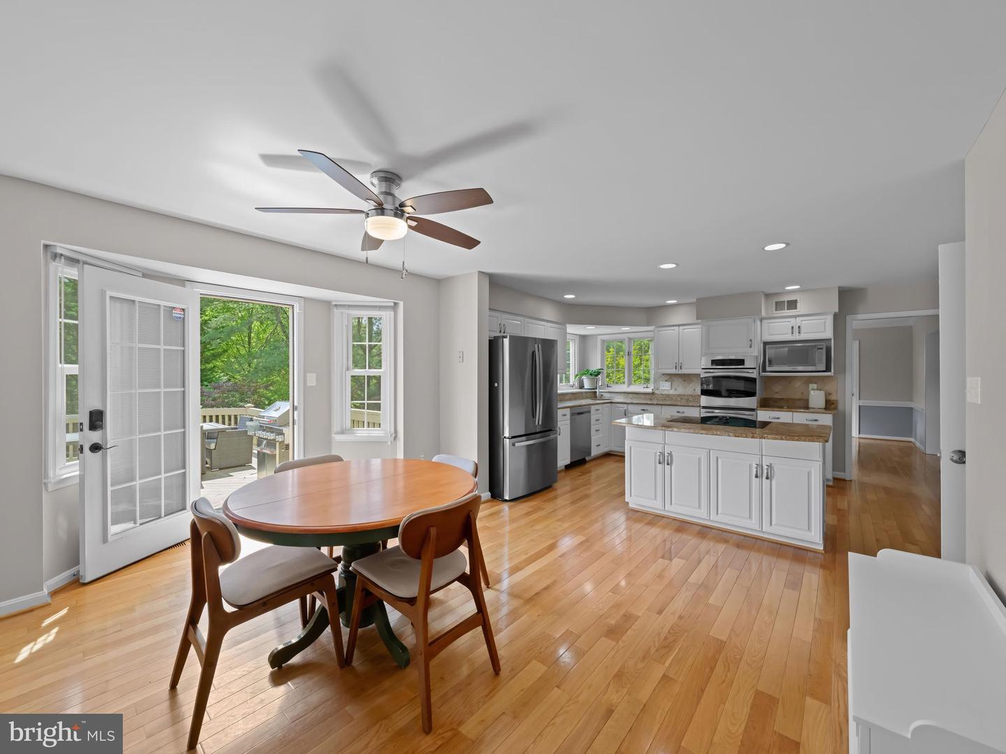 Property Photo: 2200 Traies Court VA 22306