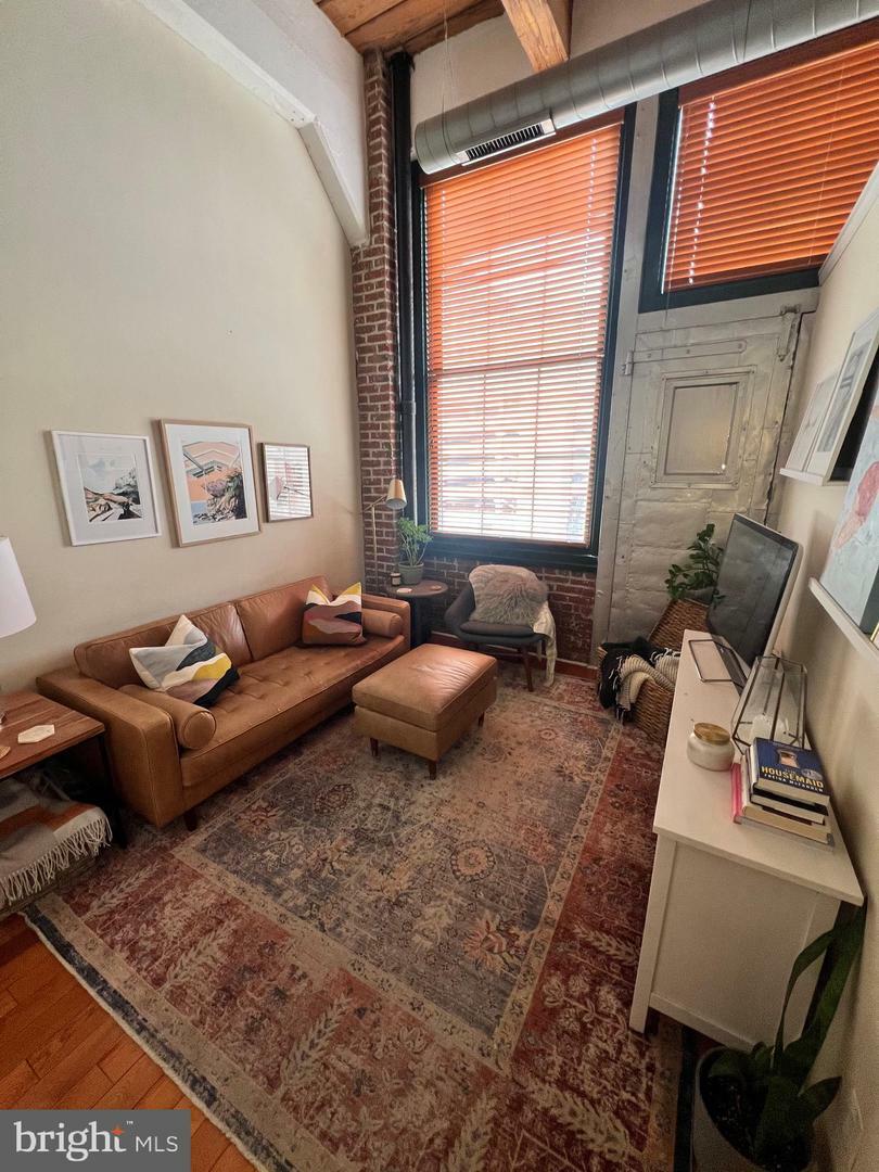Property Photo: 1010 Arch Street 304 PA 19107