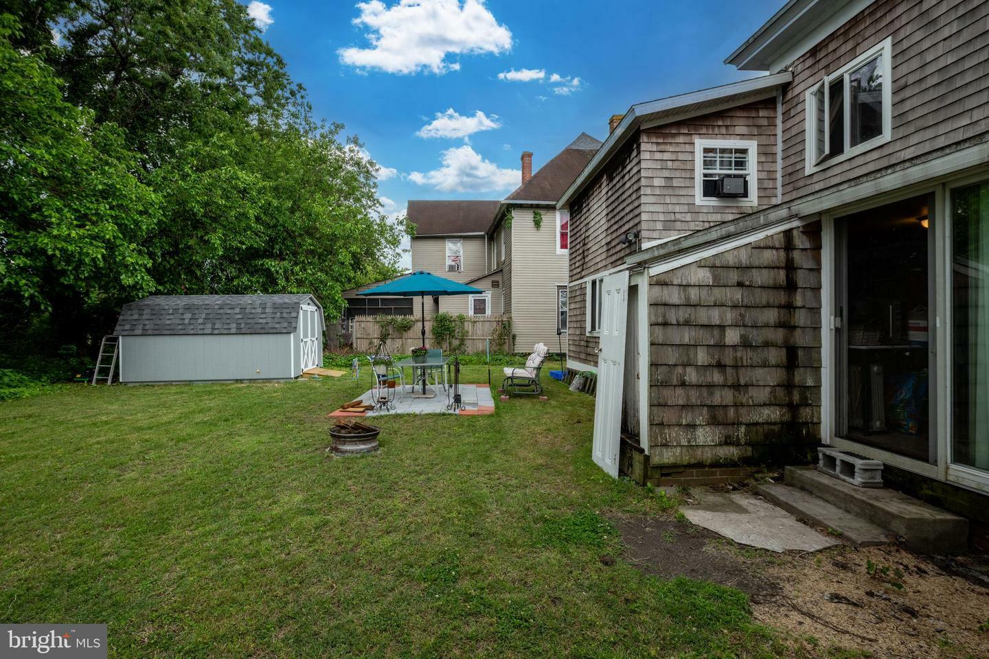 Property Photo: 335 N Pine Street DE 19973
