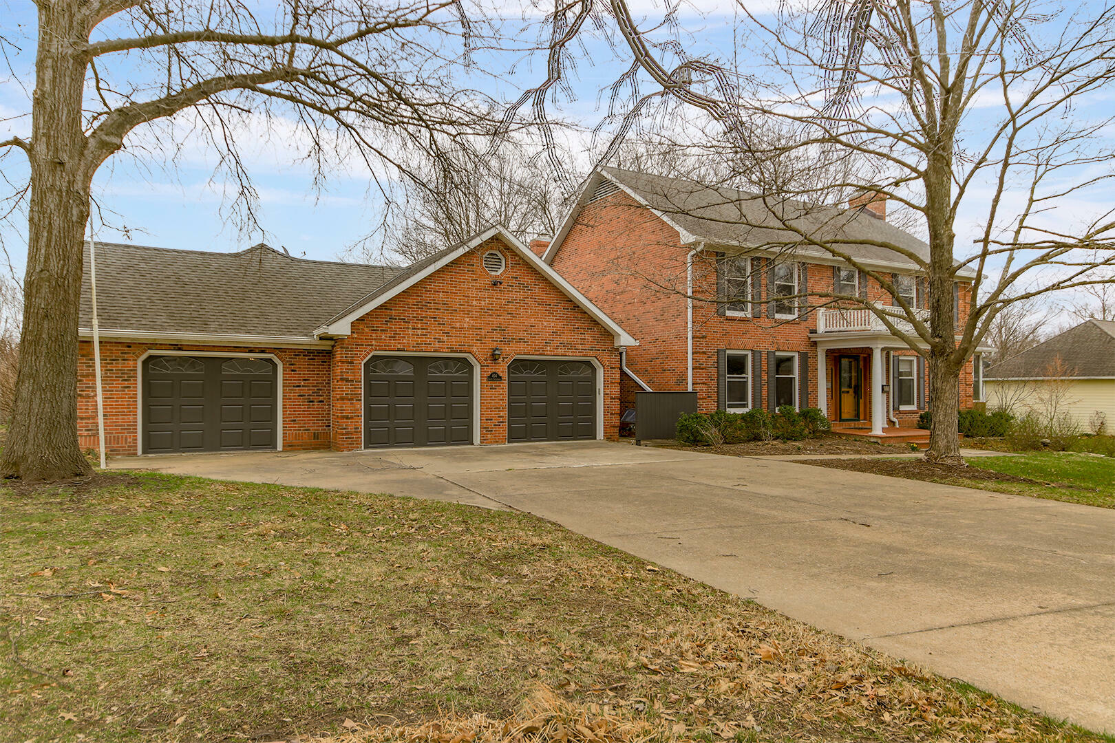 Property Photo:  404 S Greenwood Ave  MO 65203 