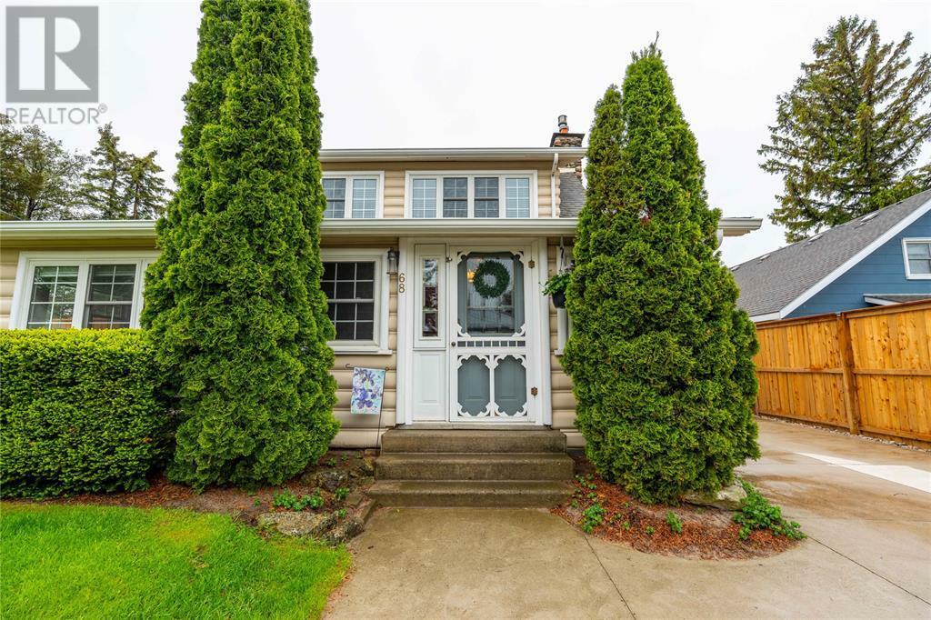 Photo de la propriété: 68 Beach Street ON N0M 1T0