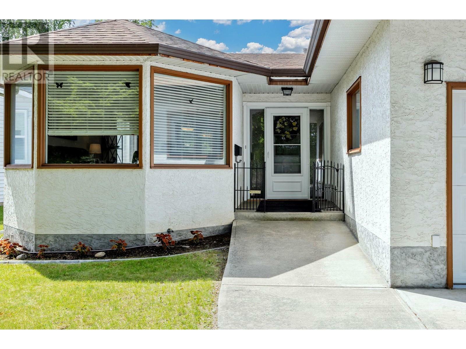 Property Photo: 2640 Gordon Drive BC V1W 3R2