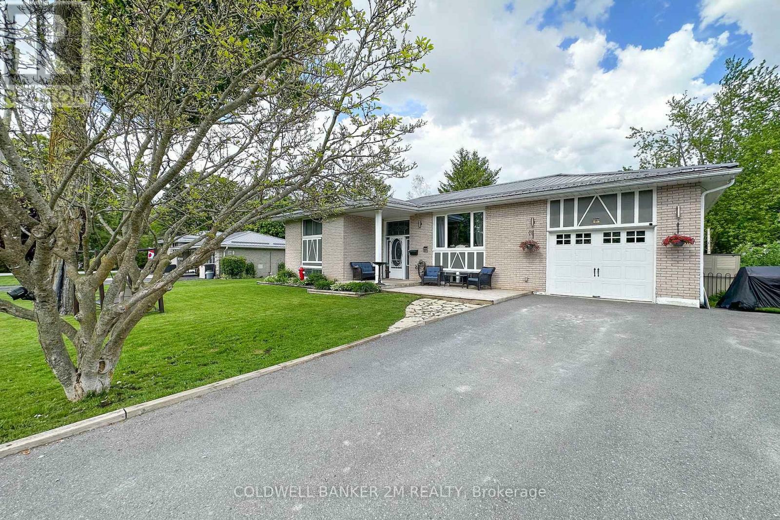 Property Photo: 27 Anne Street ON L0A 1G0