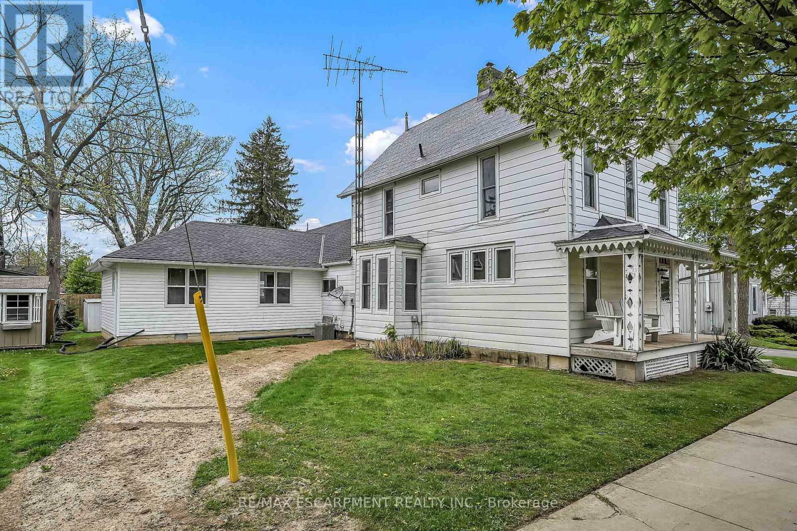 Property Photo: 7 Greenrock Street East ON N0A 1N0