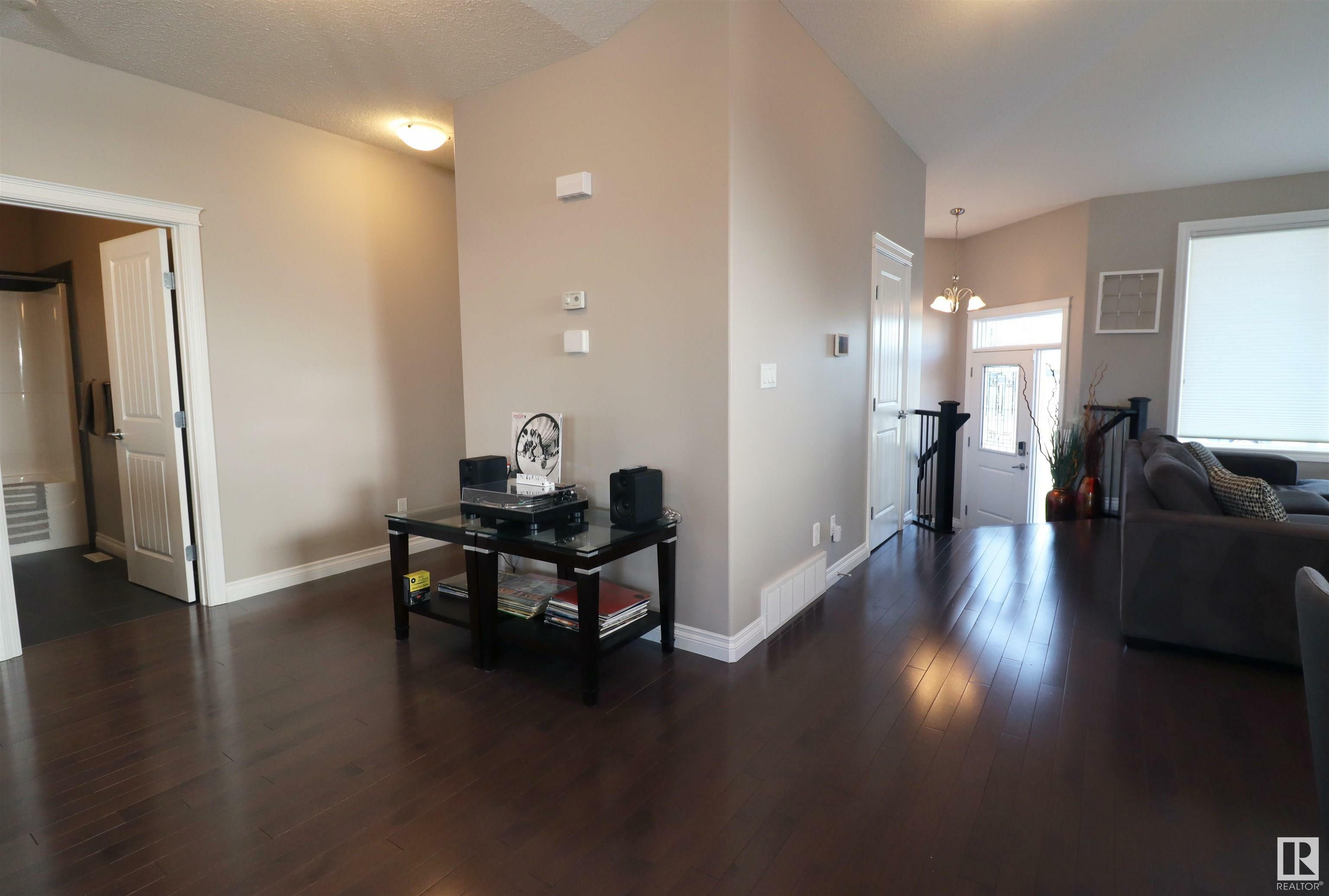 Property Photo: 42 Willowdale Place AB T7Z 0A4