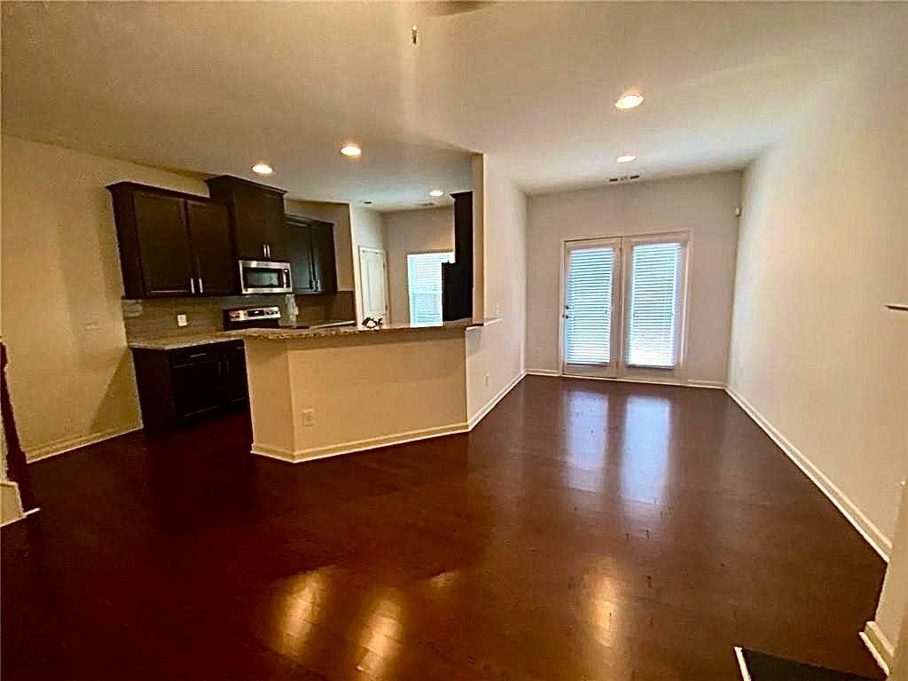 Property Photo:  4241 Alden Park Drive  GA 30035 