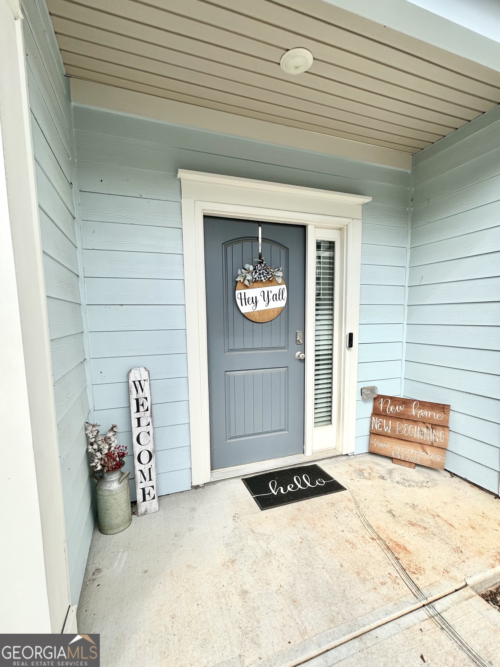 Property Photo: 7728 Fawn Circle GA 30014