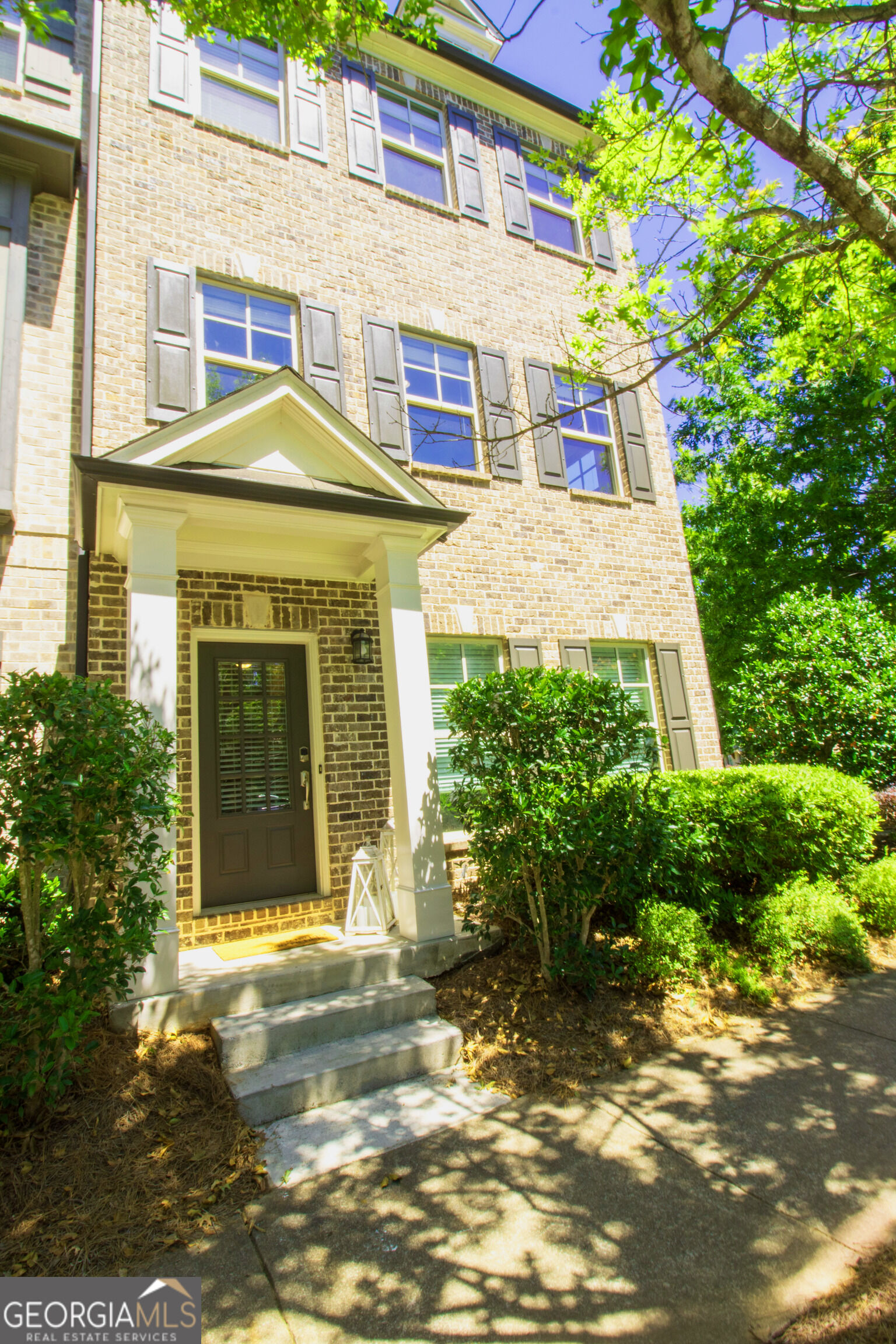 Property Photo:  1420 Baygreen Road  GA 30024 