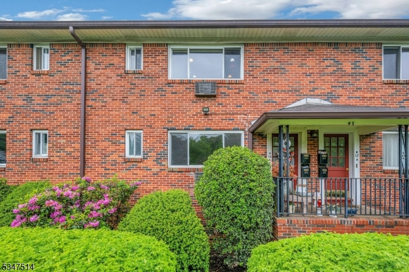 Property Photo:  47 Espy Rd 16A  NJ 07006 