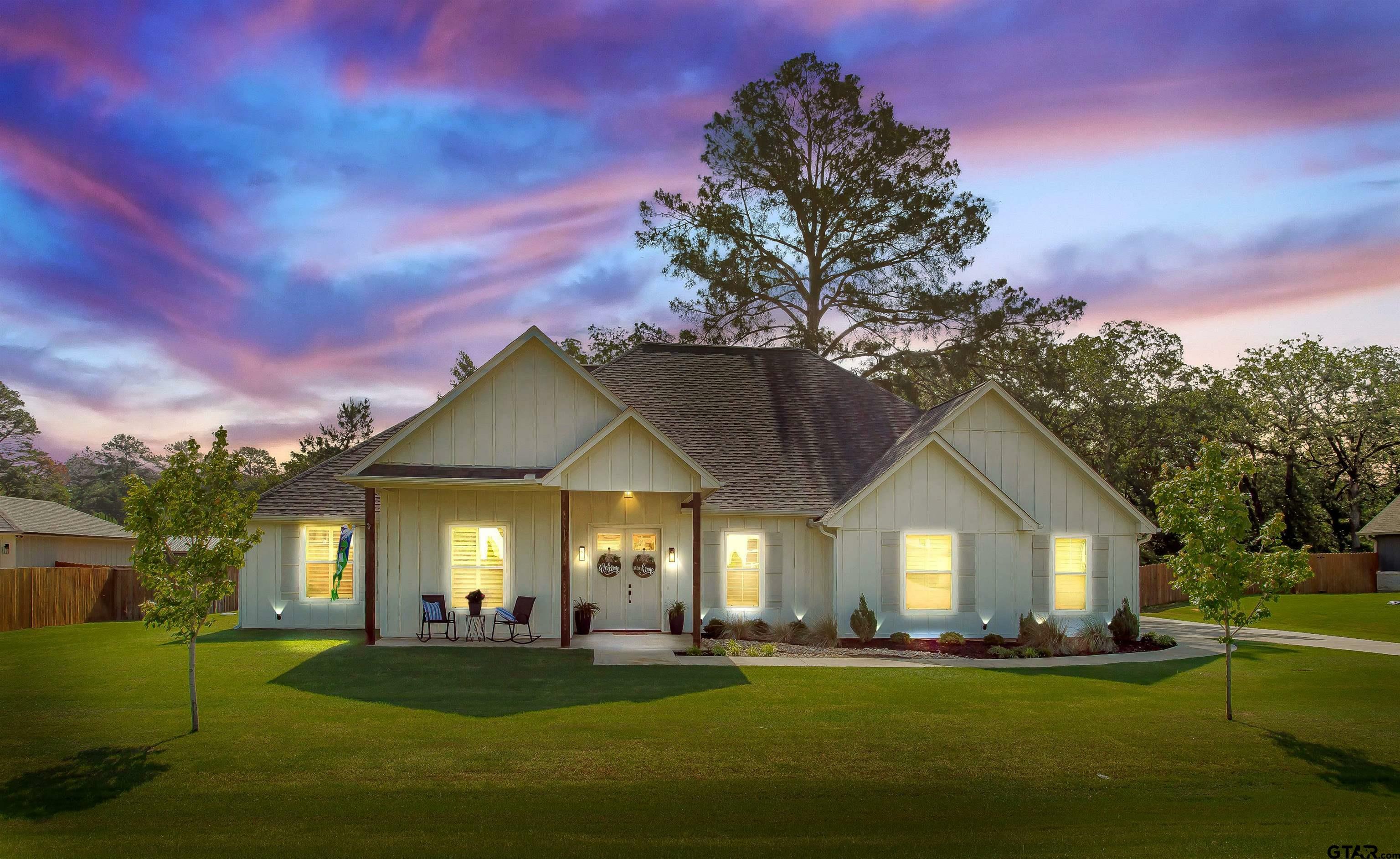 Property Photo:  14423 Woodland Creek Drive  TX 75706 