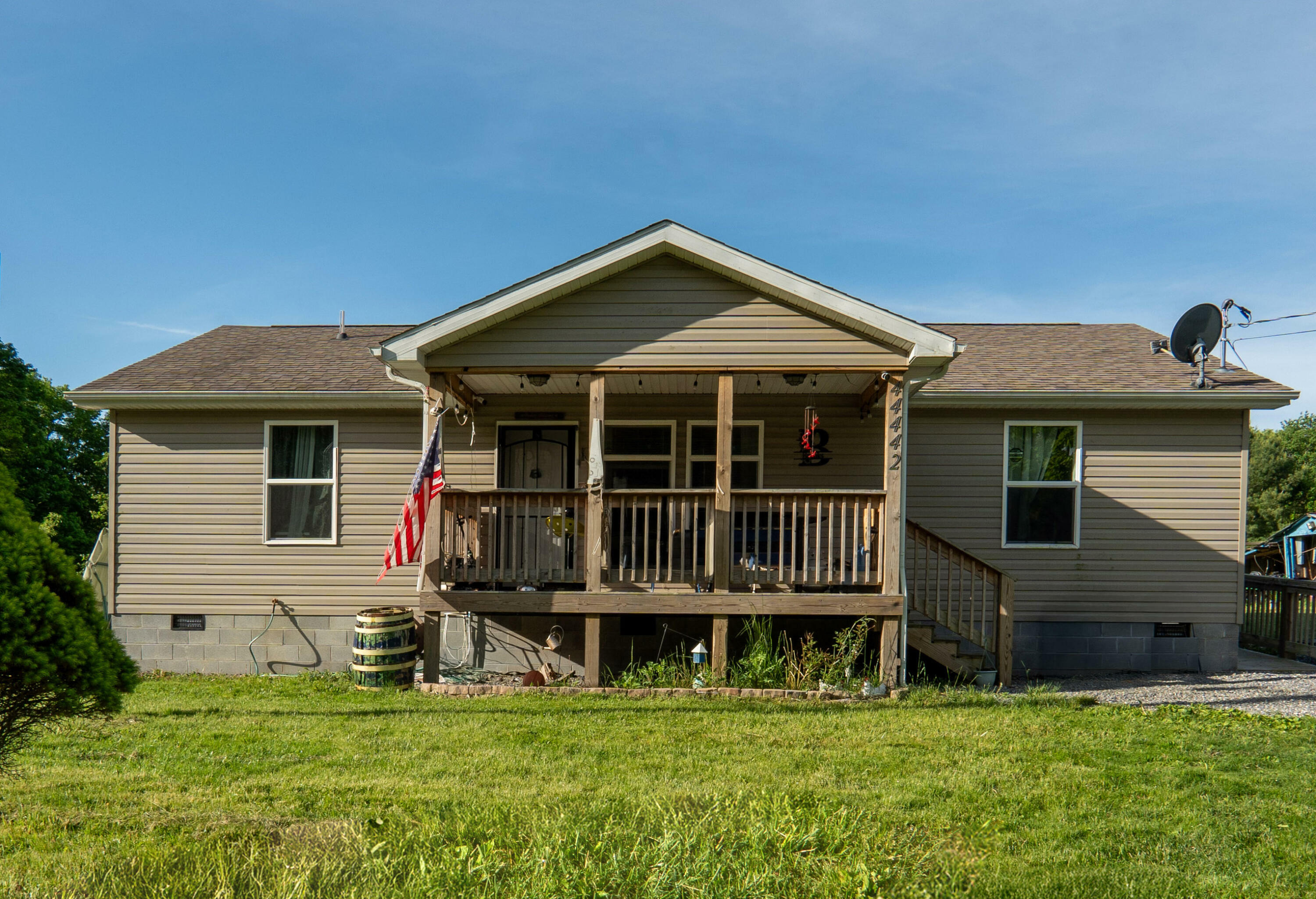 Property Photo:  44442 Midland Trl  WV 25962 