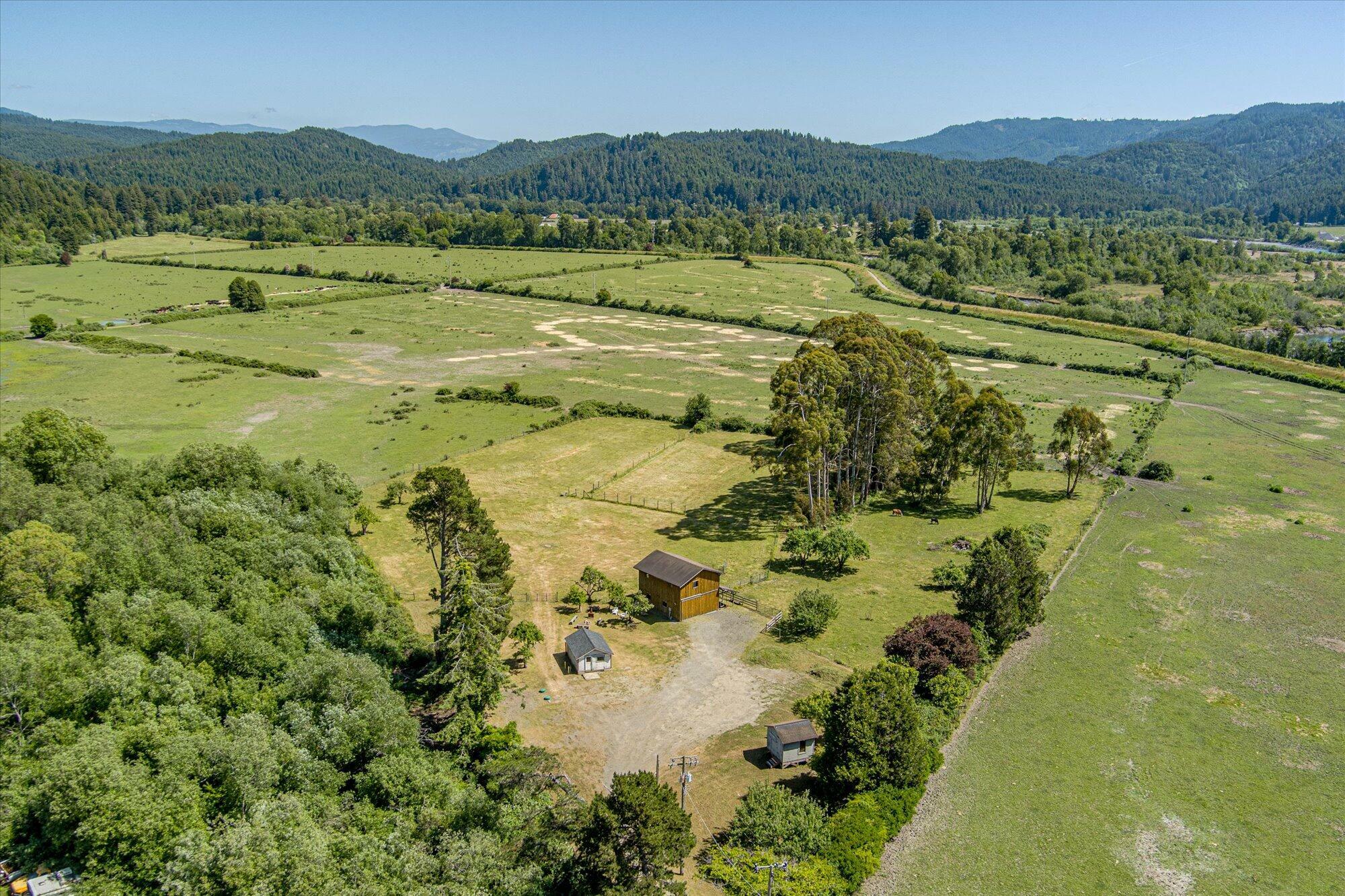 Property Photo: 305 Hatchery Road CA 95525