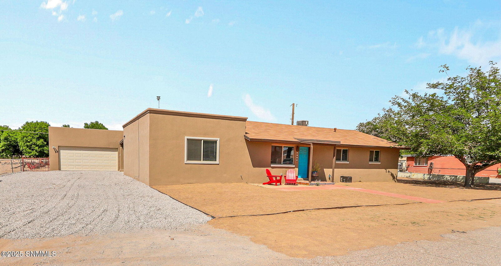 Property Photo:  3026 Los Arenales Street  NM 88005 