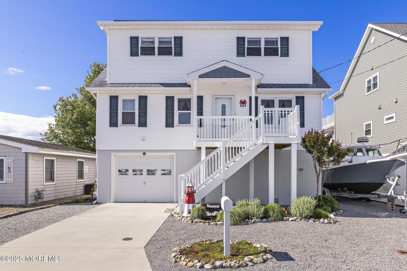 Property Photo:  121 E Brig Drive  NJ 08087 