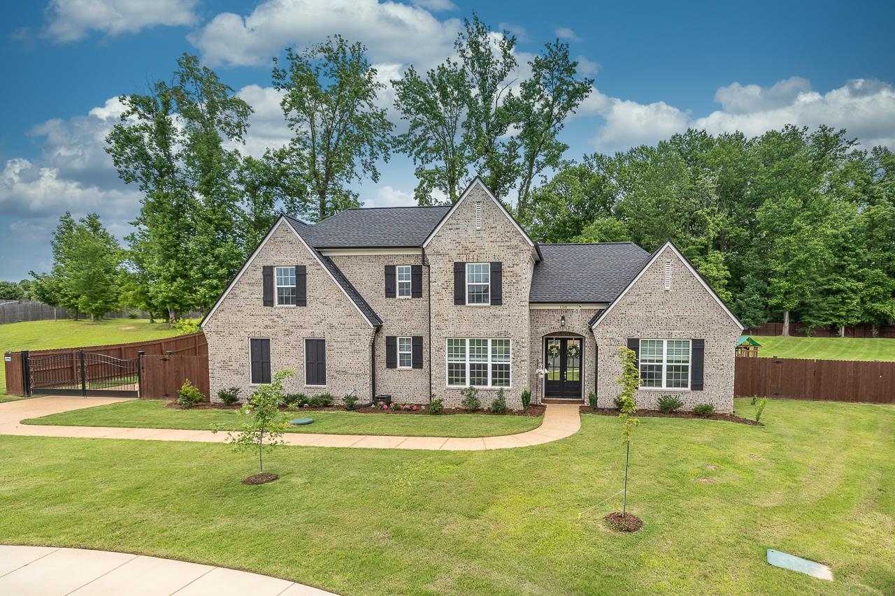 Property Photo:  128 Loch Haven Cv S  TN 38004 