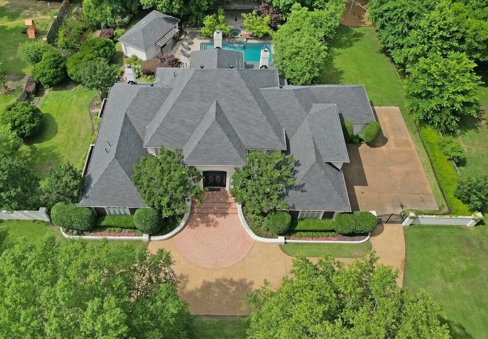 Property Photo: 9200 Forest Hill Ln TN 38139