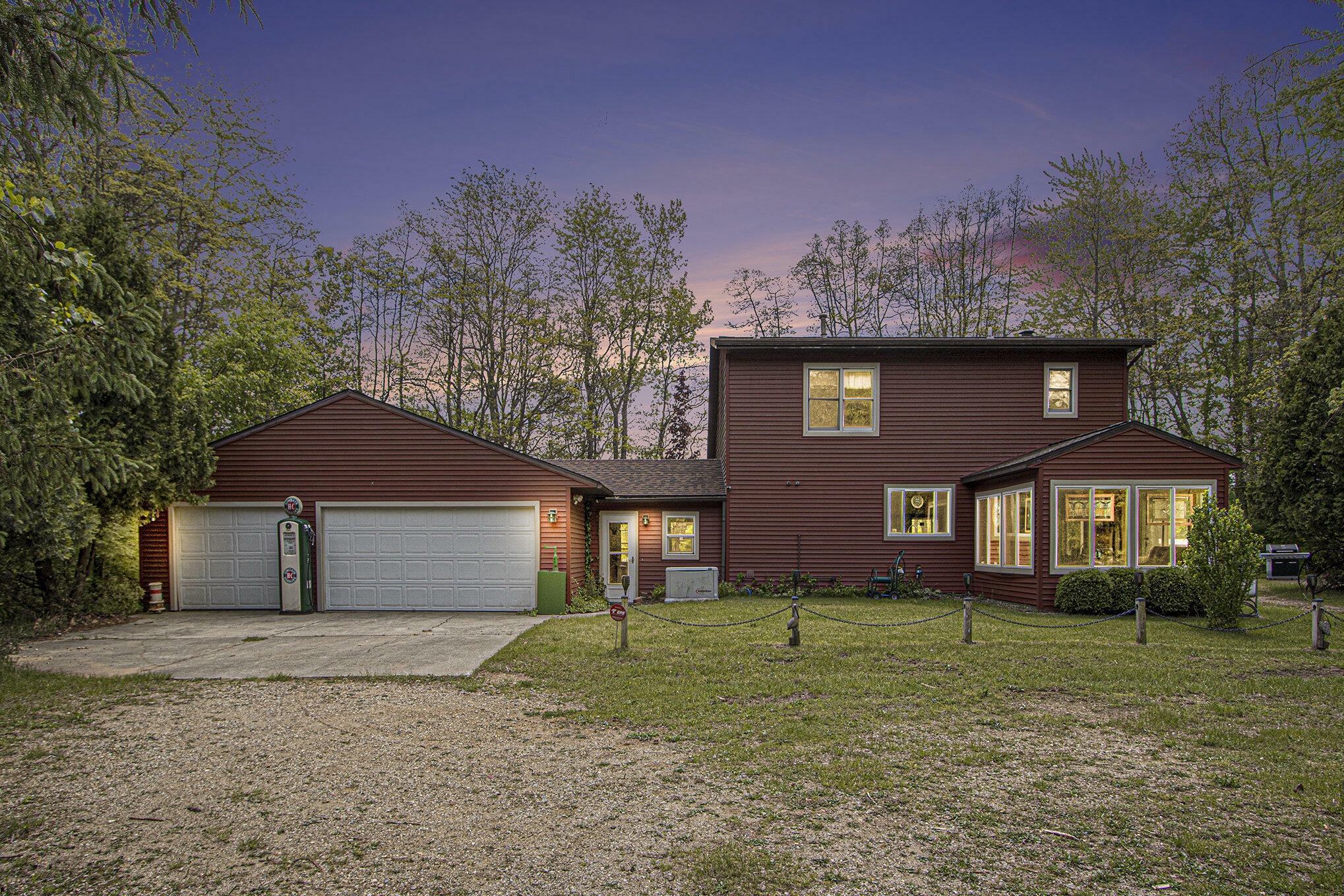 Property Photo: 3444 Snowfarm Lane MI 49010