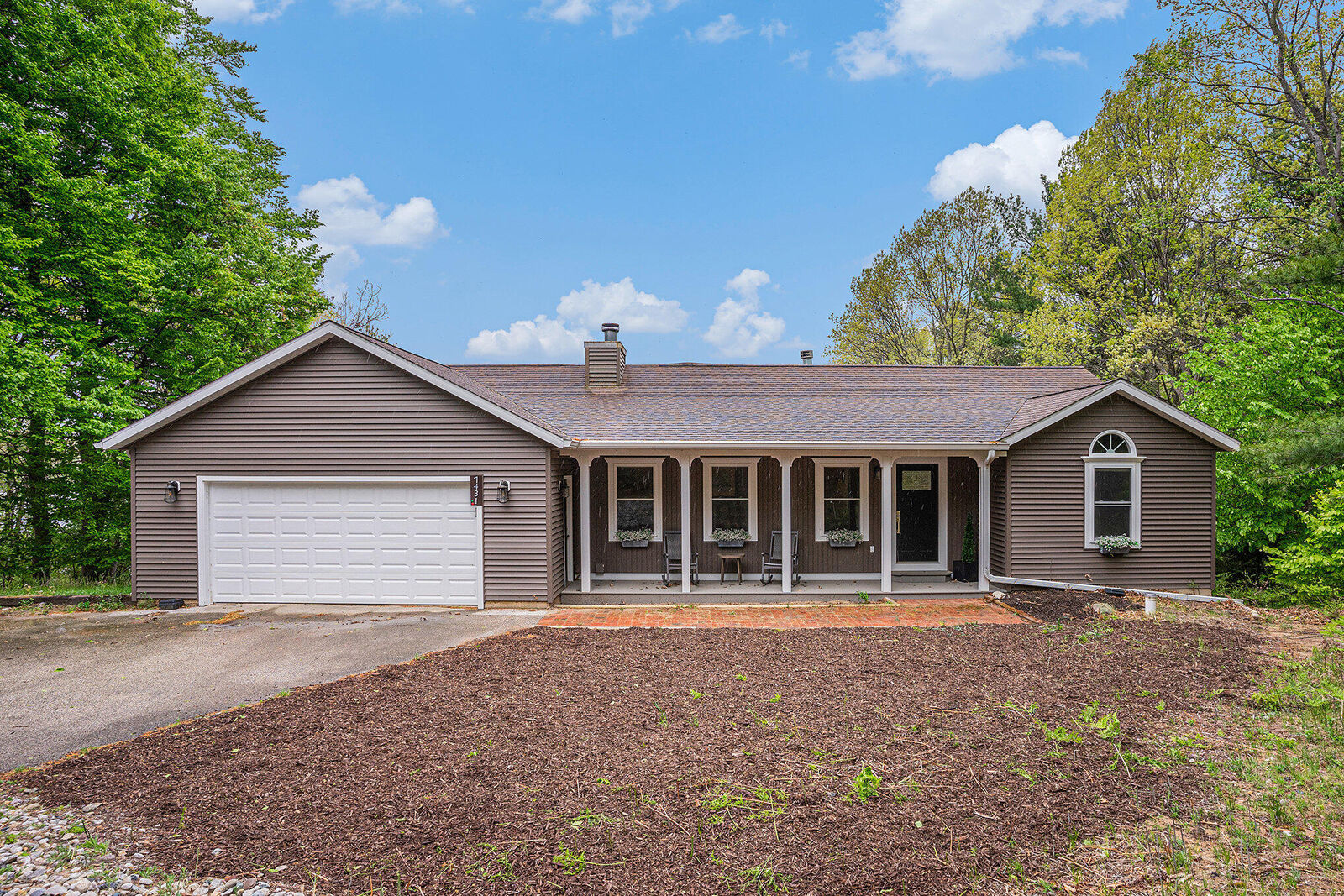Property Photo:  7431 W Buchanan Road  MI 49455 