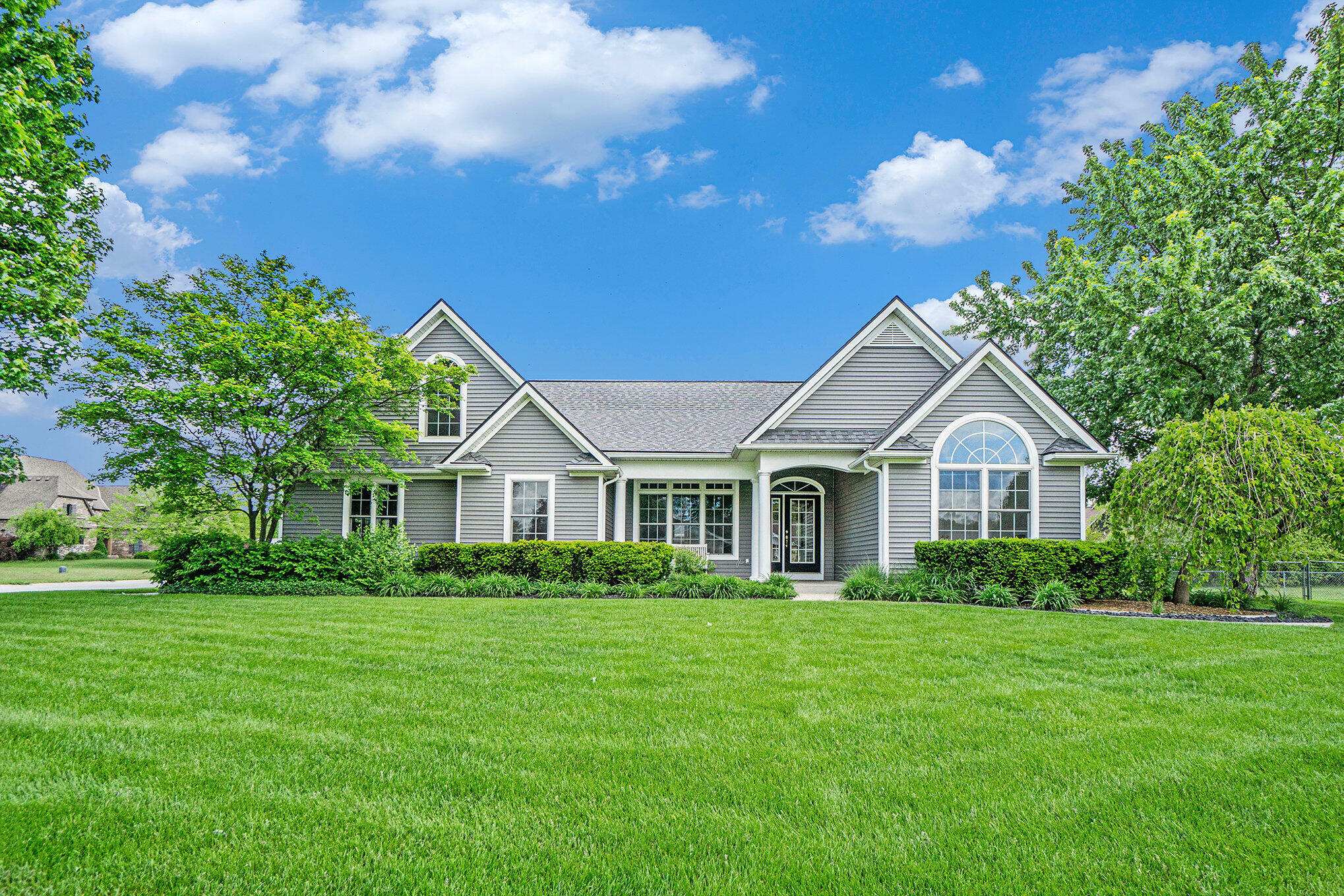 Property Photo: 1001 Goodsell Street MI 49078