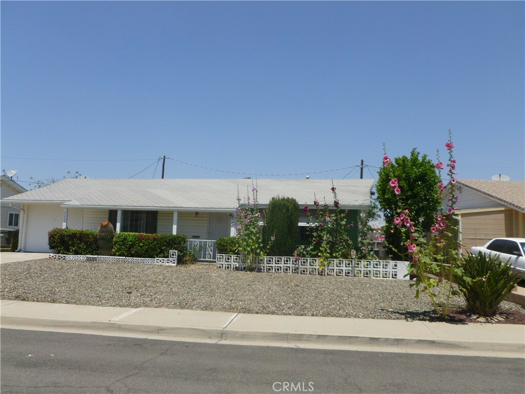 Property Photo: 26276 Foxgrove Road CA 92586