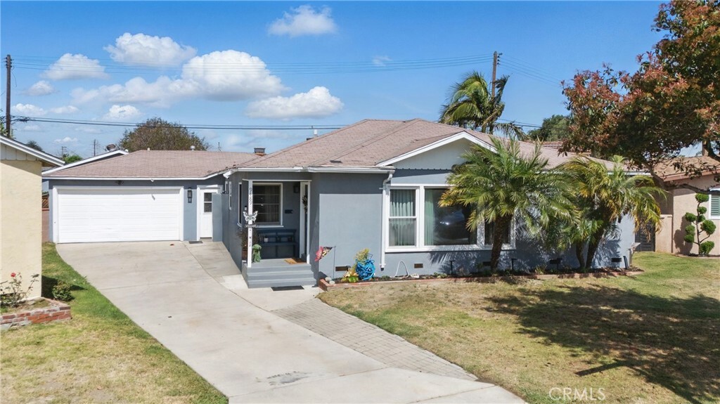 Property Photo:  9489 Muroc Street  CA 90706 