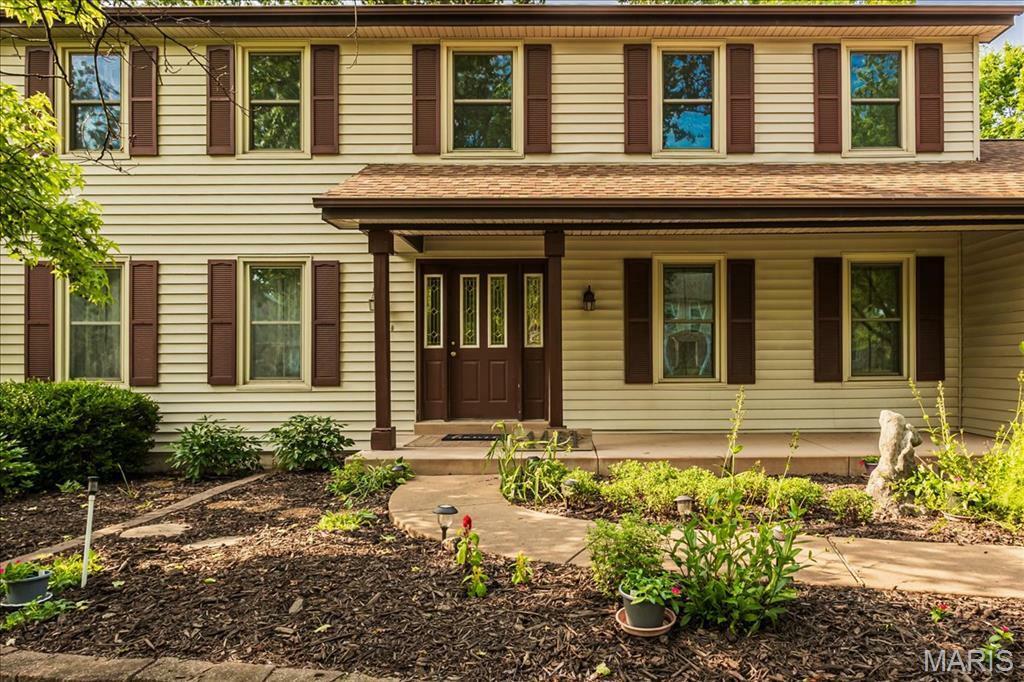 Property Photo: 1461 Oak Bluff Lane MO 63122