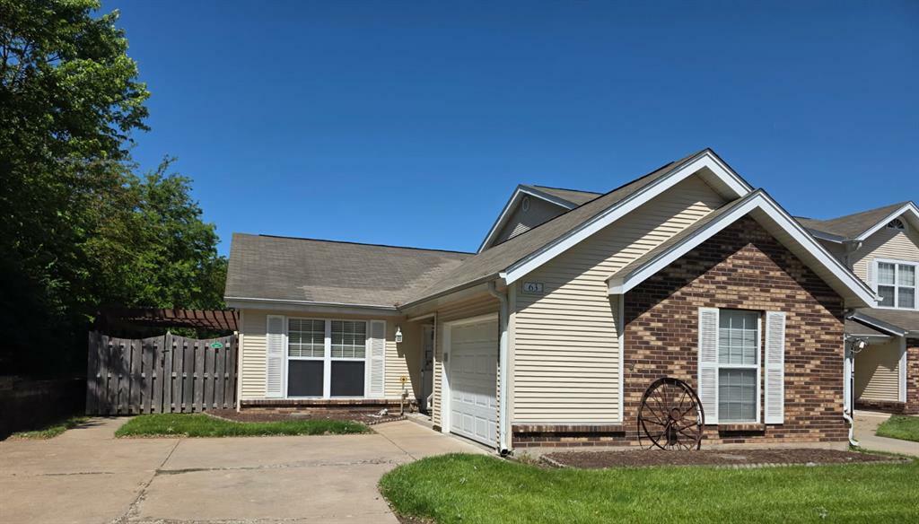 Property Photo: 63 Meadow Run Court 1 MO 63303