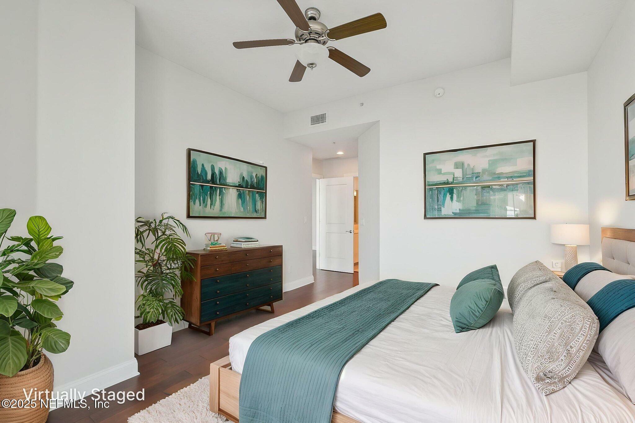 Property Photo:  1431 Riverplace Boulevard 1707  FL 32207 