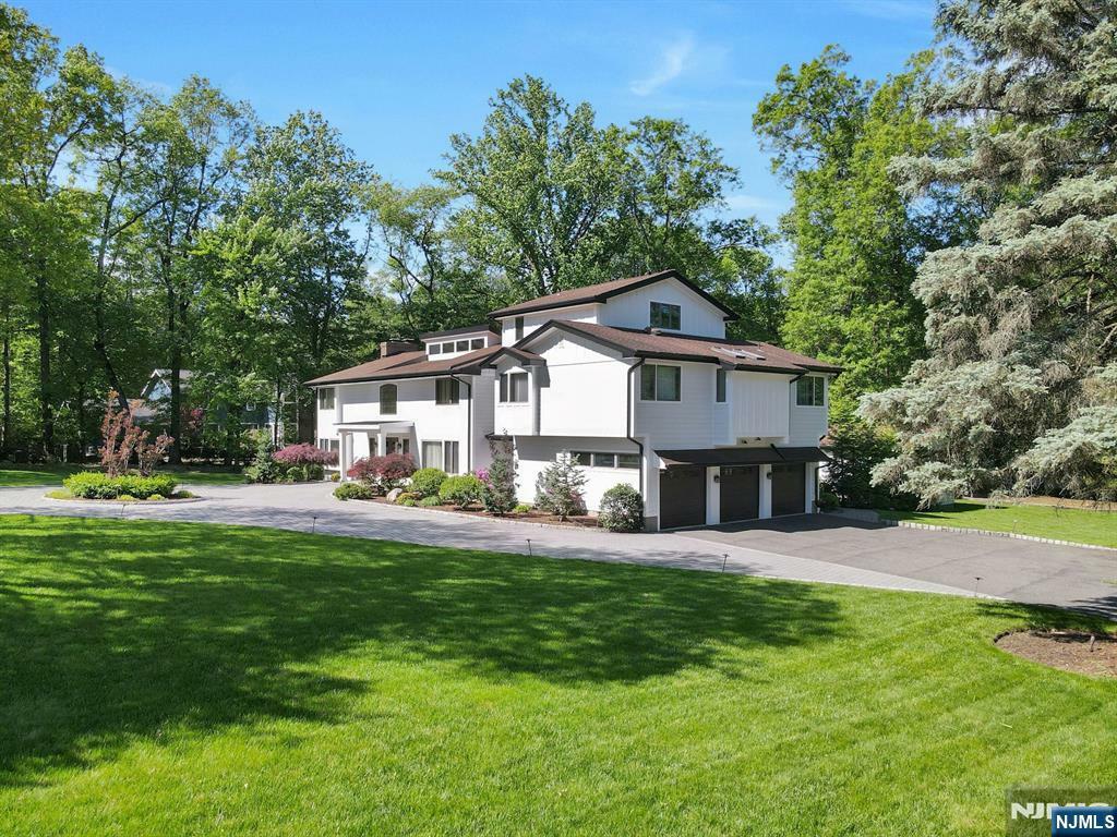 Property Photo: 24 Partridge Run NJ 07645