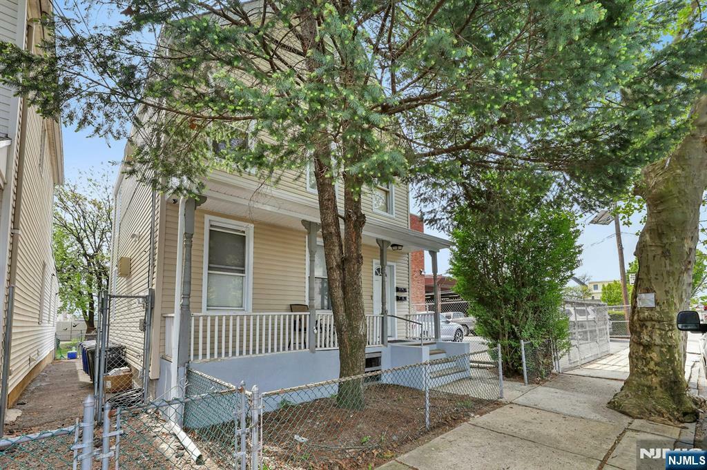 Property Photo:  28 Ann Street  NJ 07032 