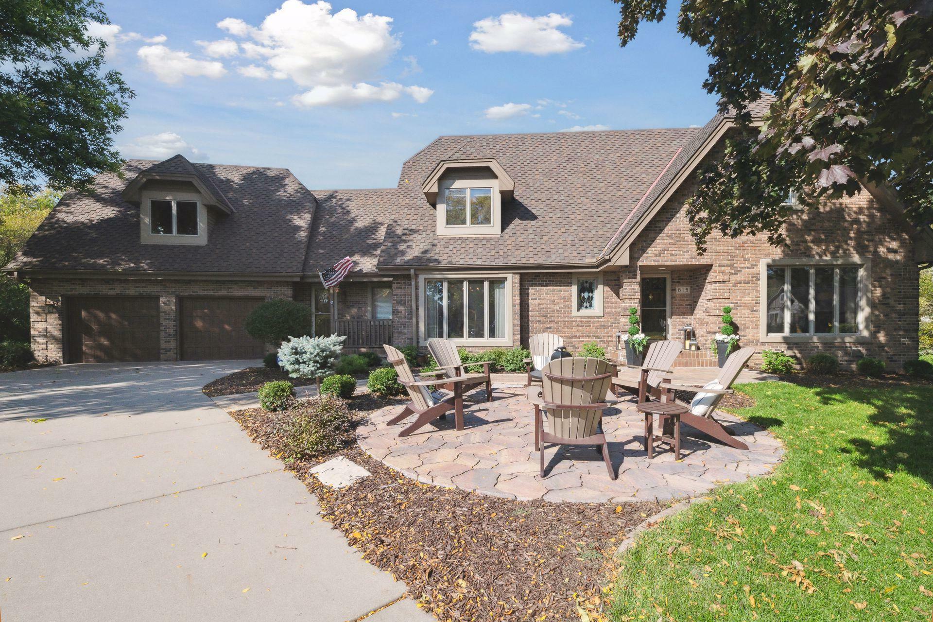 Property Photo: 815 Alvarado Lane N MN 55447
