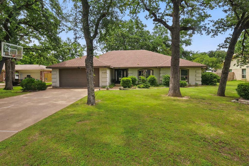 Property Photo: 6309 Sioux Drive TX 76049