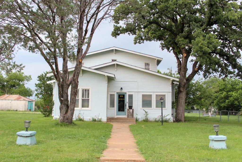 Photo de la propriété: 610 W 6th TX 76437