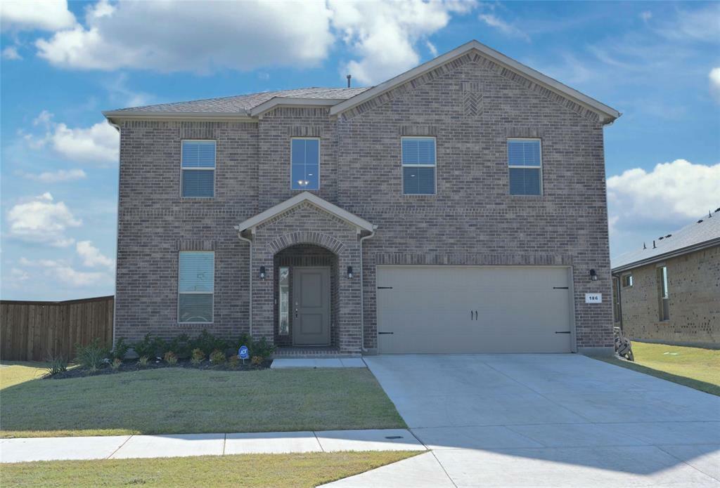 Property Photo: 186 Dogwood Avenue TX 76078