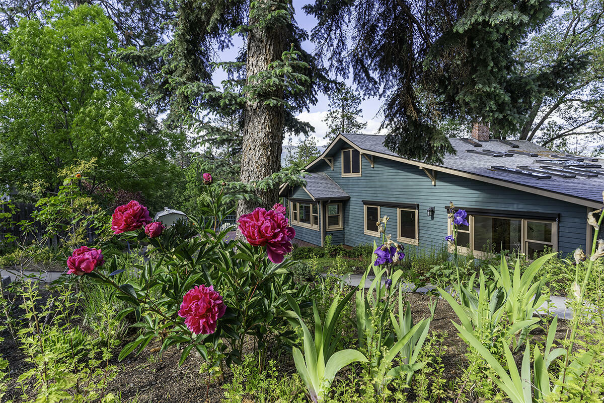 1320 Prospect Street  Ashland OR 97520 photo