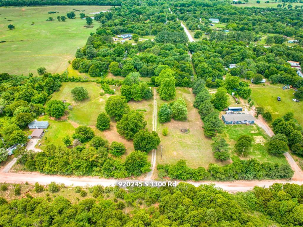 Property Photo: 920245 S 3300 Road OK 74881