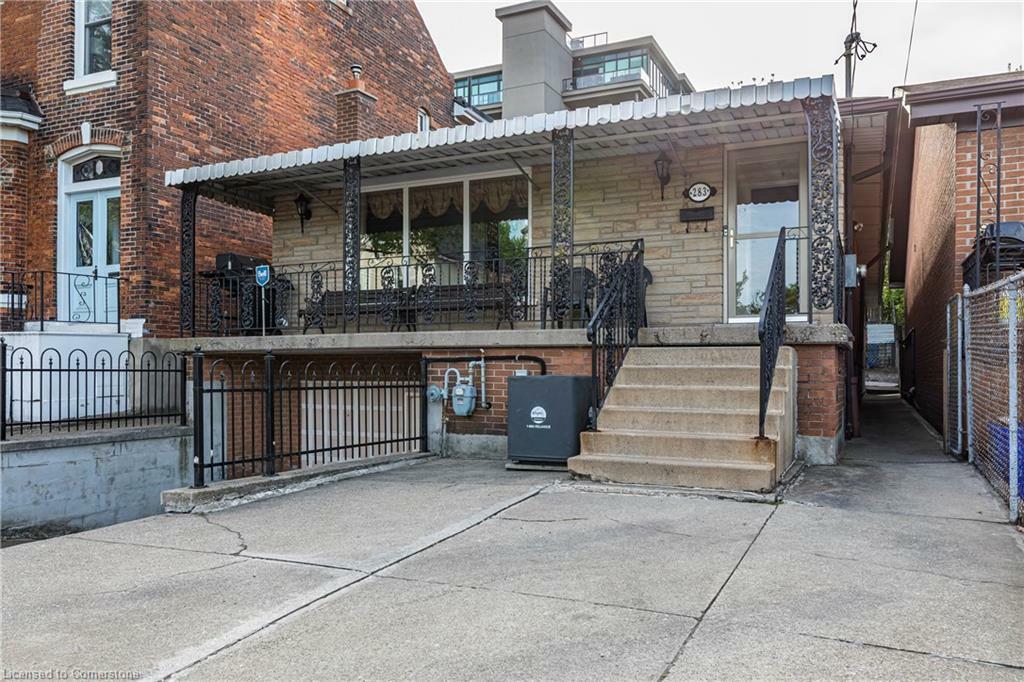 283 Macnab Street N  Hamilton ON L8L 1K5 photo