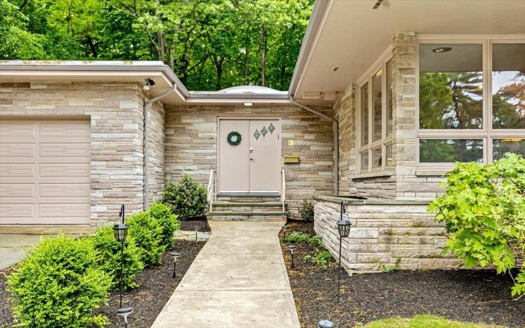 Property Photo: 124 Mount Vernon Rd W MA 02189