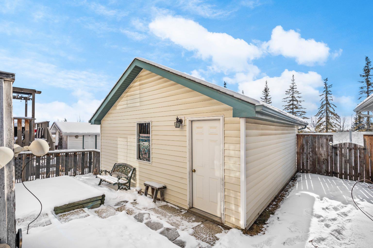 Property Photo: 212 Tuscany Valley Way NW AB T3L 2A7