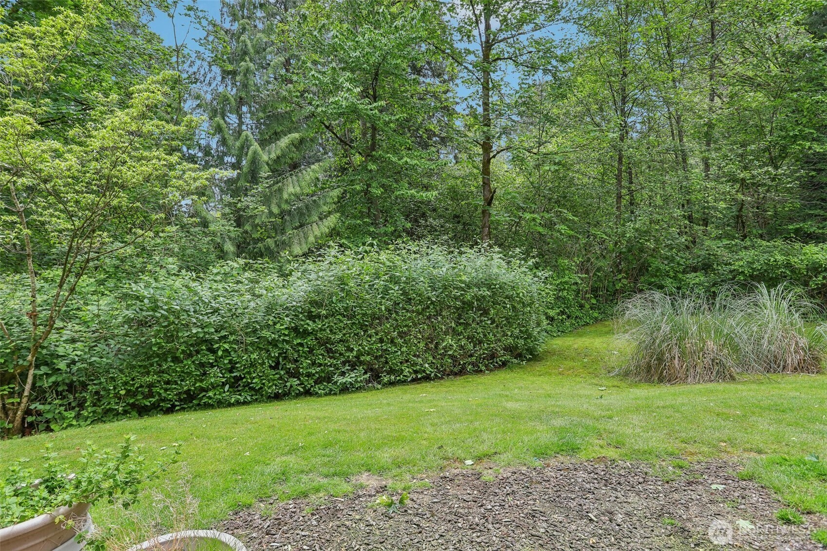 Property Photo:  21616  9th Avenue SE C-105  WA 98021 