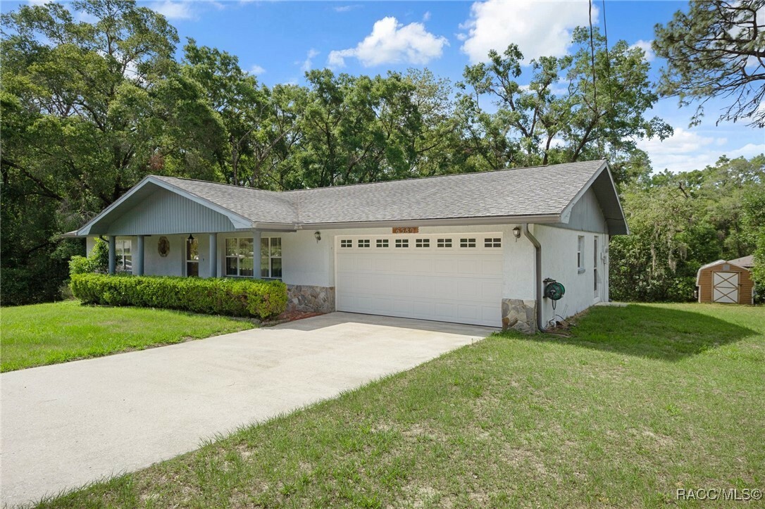 Property Photo:  6580 E Glencoe Street  FL 34452 