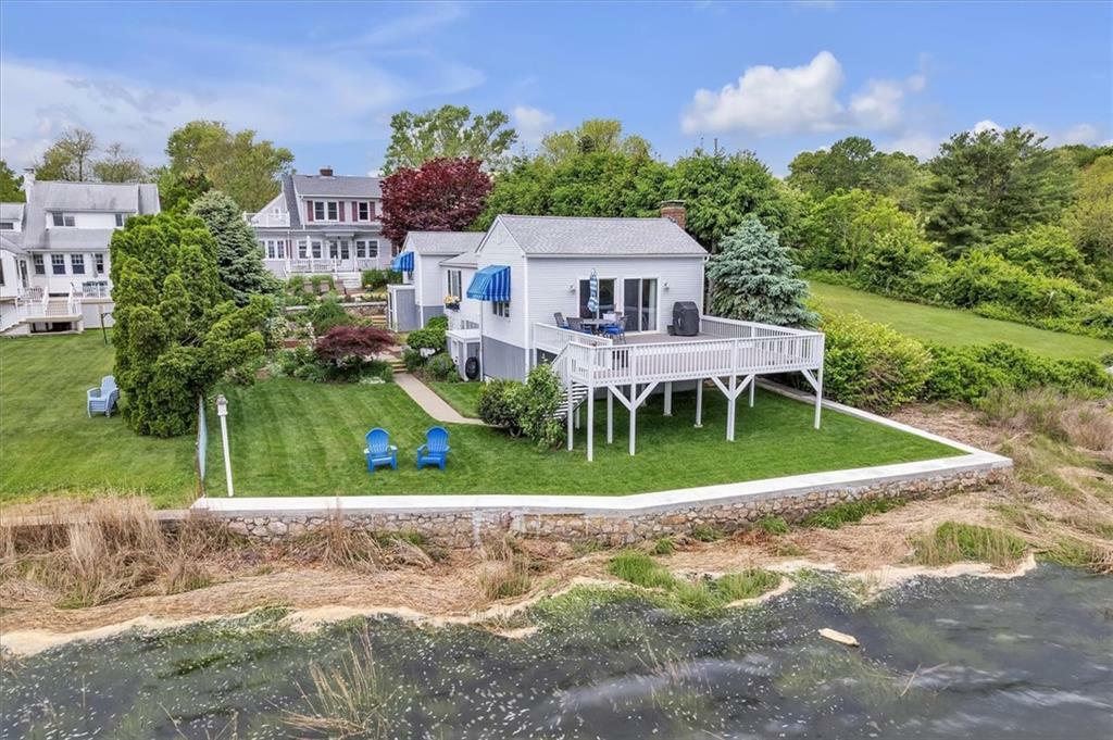 Property Photo:  376 Parkside Drive  RI 02888 