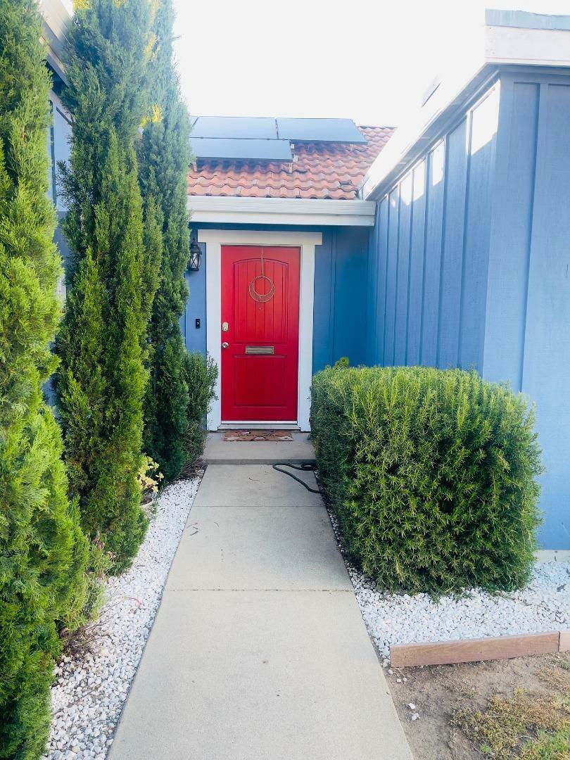 Property Photo:  1561 Valdez Circle  CA 93906 