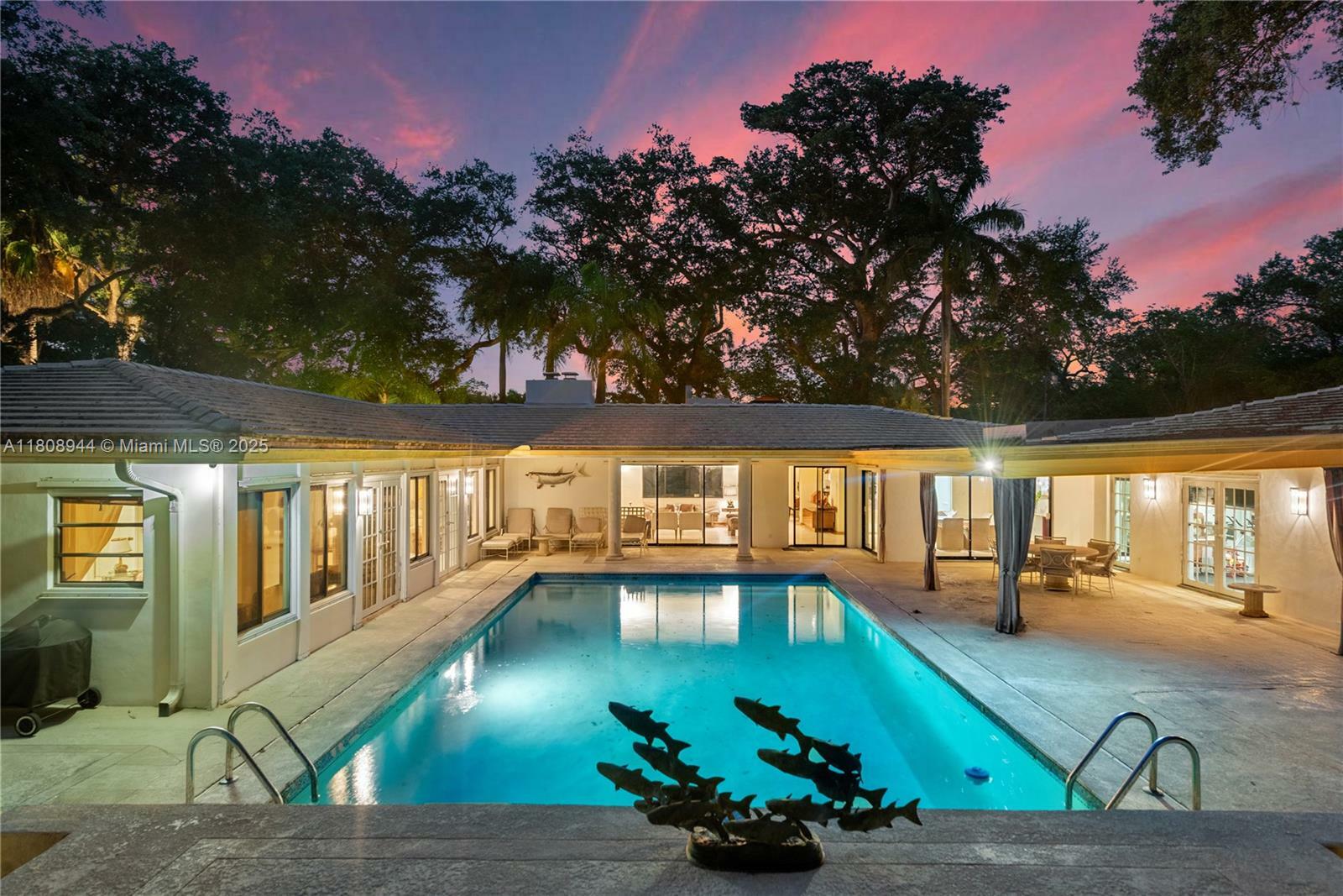 5465 Banyan Trl  Coral Gables FL 33156 photo