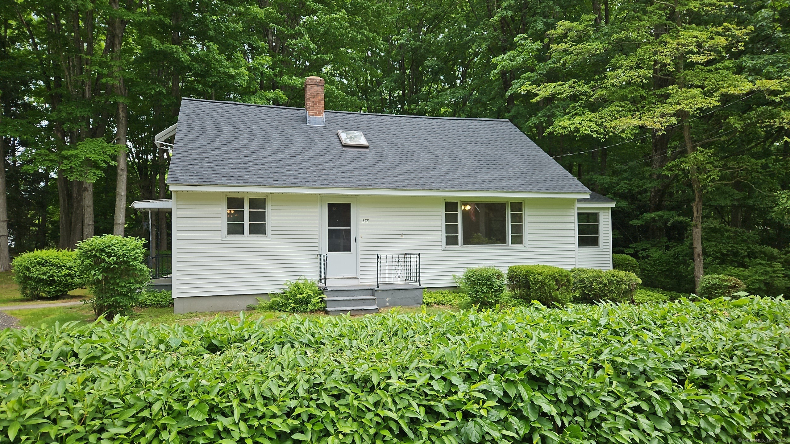 Property Photo: 375 Main Street CT 06417